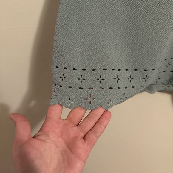 Sage Green Blouse Size Medium - Picture 3 of 4